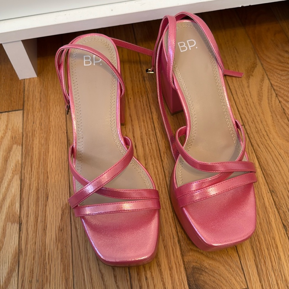 Never worn heels